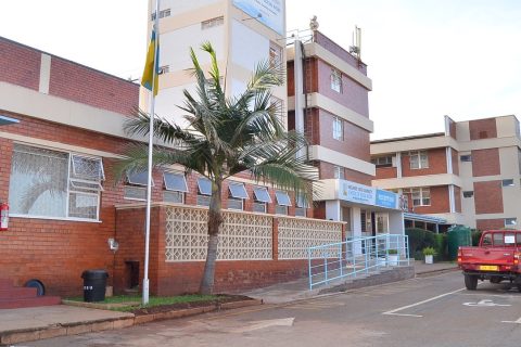 1541673263
