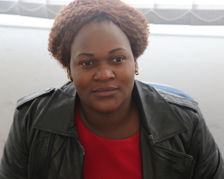Dr Treda Mukuhlani