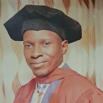 Dr. Sheunesu Mandizvidza