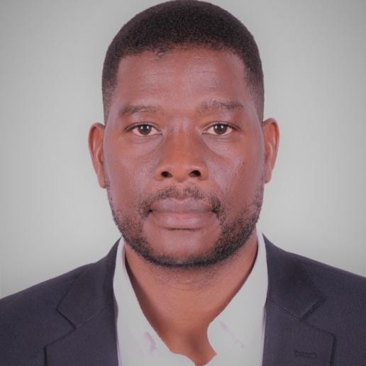 Mr. Oscar Mujana